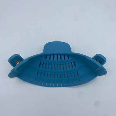 Clip-On Pot Strainer – Easy One-Hand Draining